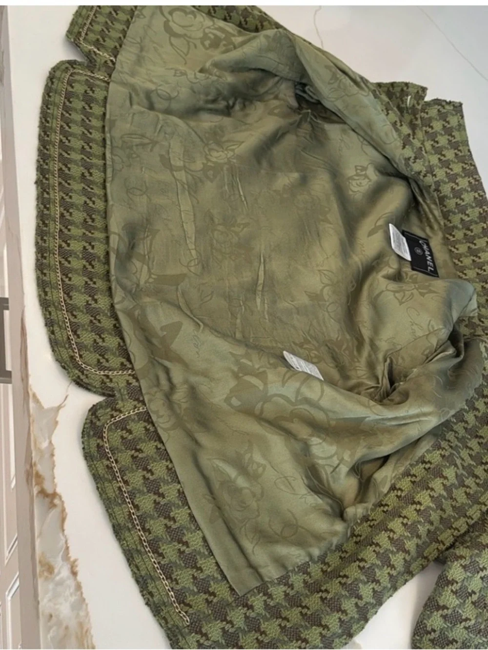 CHANEL Runway Resort 2008 Olive Green Houndstooth Blazer - Karl Lagerfeld